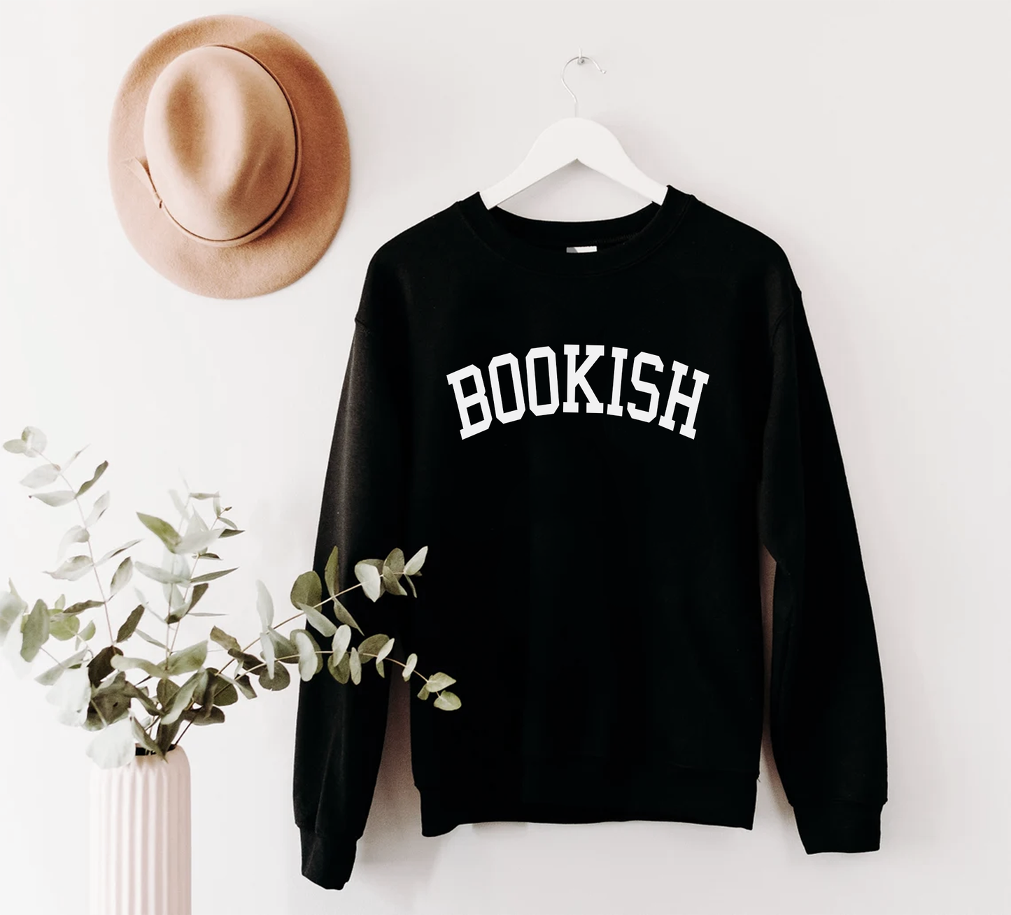 Bookish Graphic Sweatshirt: Black