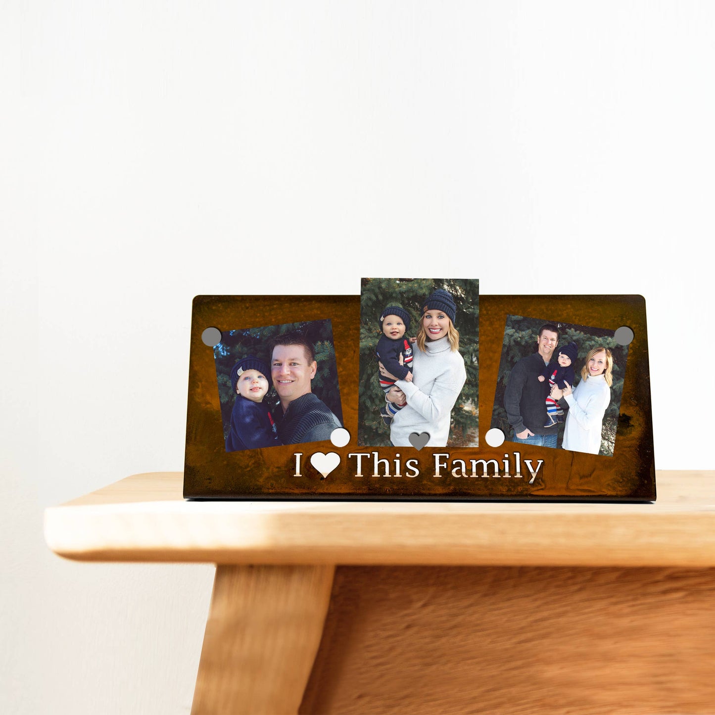 I Love This Family - Magnetic Frame