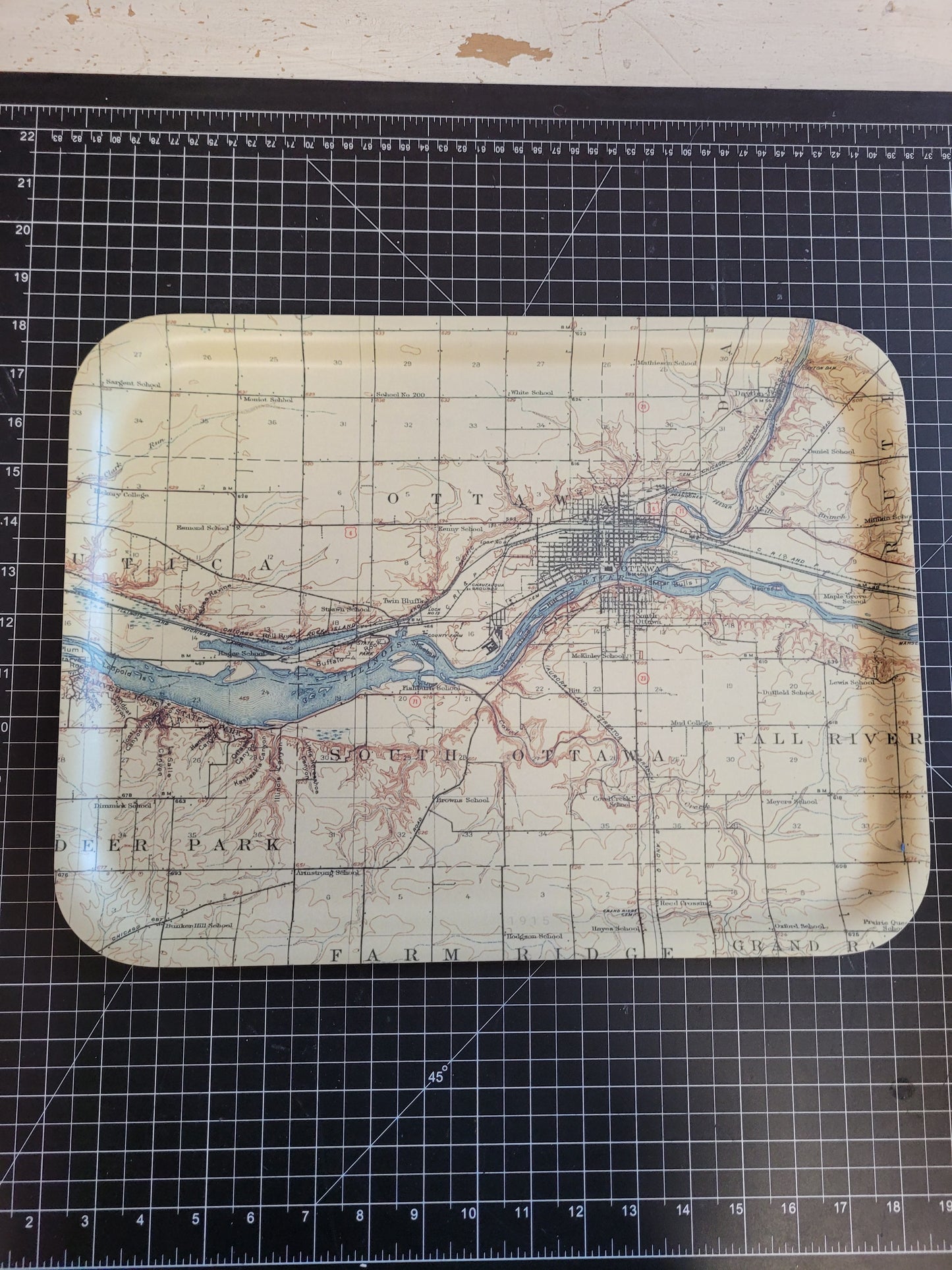 Wood and Melamine Tray - Illinois River vic. Ottawa