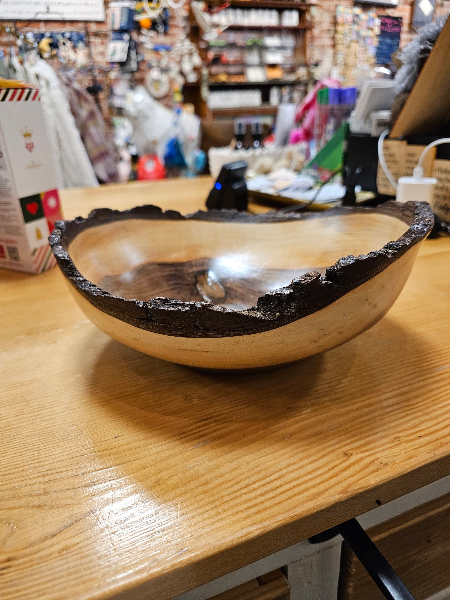 Bark Edge Walnut  Bowl