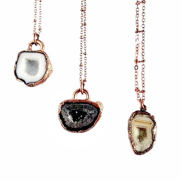 Tabasco Geode Necklace