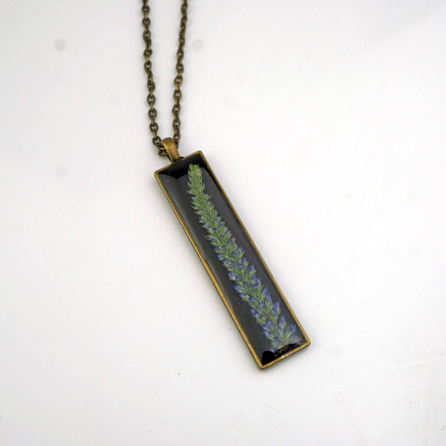 Rectangle Floral Necklace: Baby's  Breath