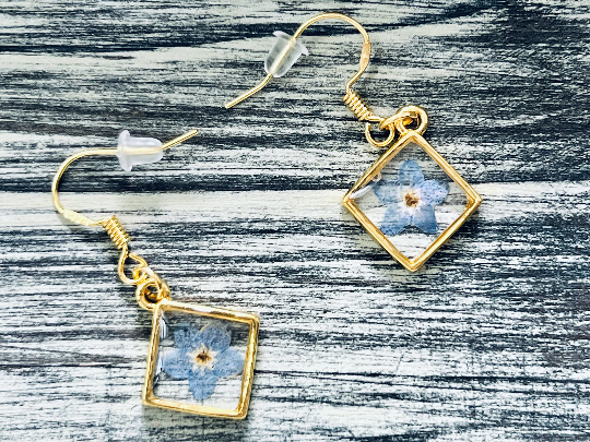 Forget-Me-Not Resin Earrings