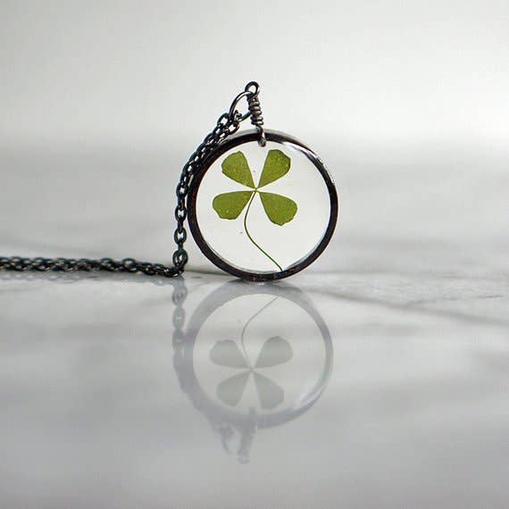 Real Four Leaf Clover Resin Necklace