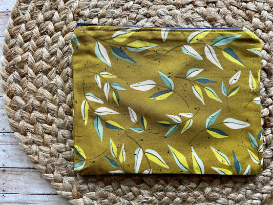 Green Leaves Zipper Pouch